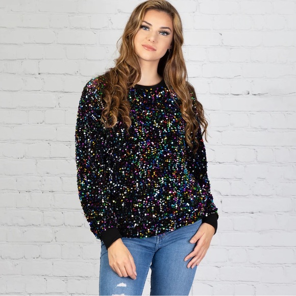 NWT! Beautiful Black Multi Sequin Top Blouse! 💕 - Picture 1 of 3